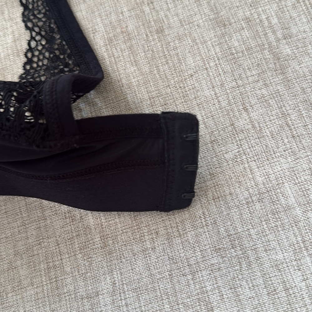 LIVELY The T-Shirt Bra in‎ Jet Black 38D - Picture 7 of 11